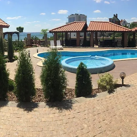 Albizia Гостевой дом 3*
