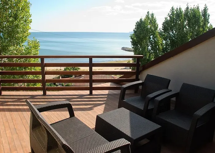 Guest house Albizia 3*