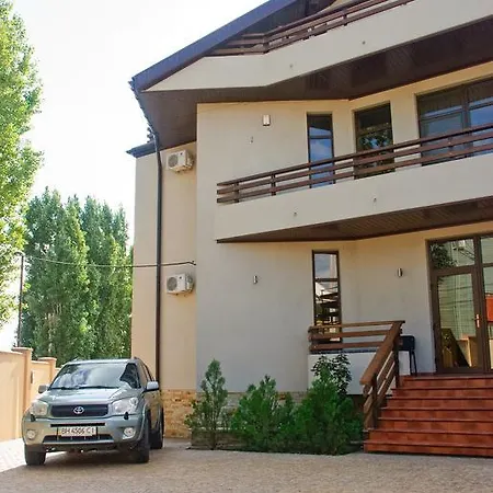 Albizia Guest house *